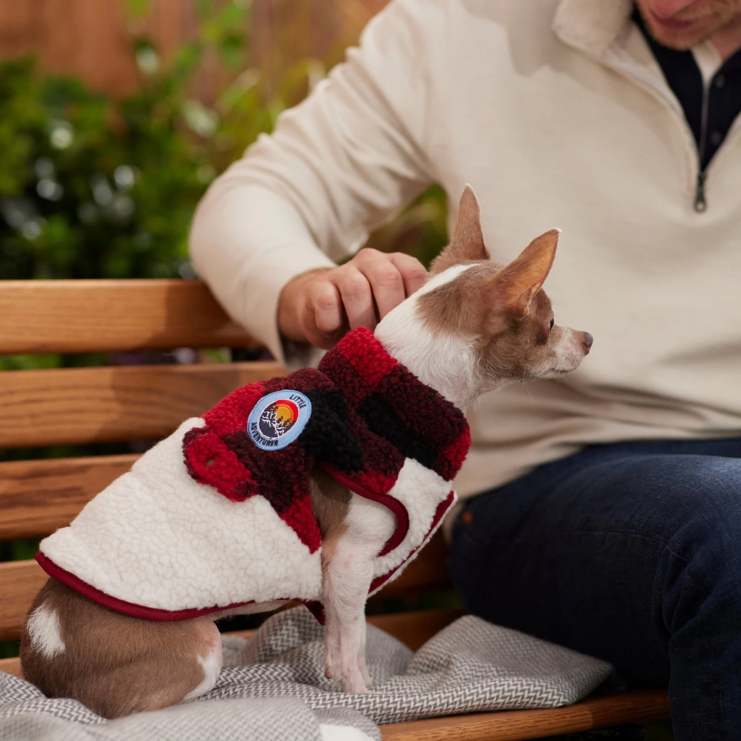 Frisco Mediumweight Red Plaid Insulated Dog & Cat Sherpa Coat - Image 7