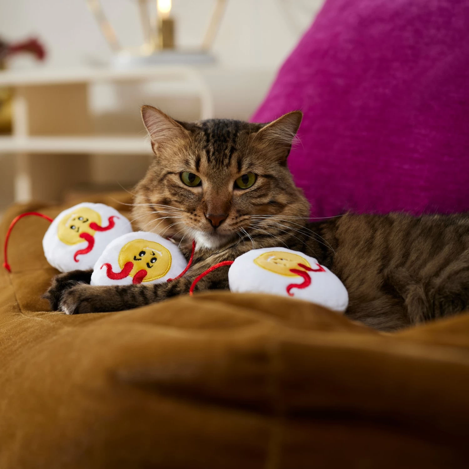 Frisco Halloween Haunted Deviled Eggs Plush Cat Toy With Catnip - Image 3